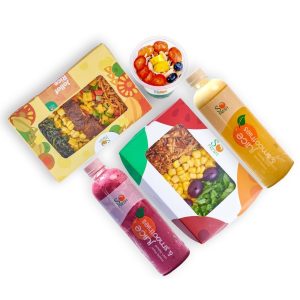 Jollof Rice + Sweet & Spicy Chicken Salad + Parfait Max + Lemon Zinger + Day Booster